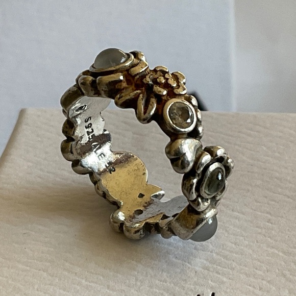 Pandora Silver Floral Ring - Picture 6 of 6